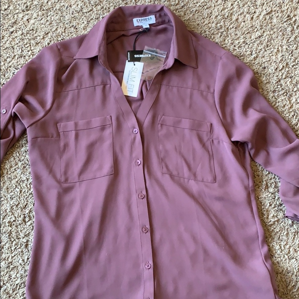Women’s Express slim fit portofino shirt